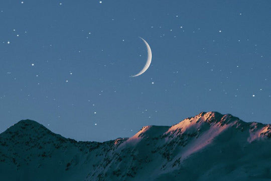 What Does the Moon Symbolize? 5 Spiritual Meanings