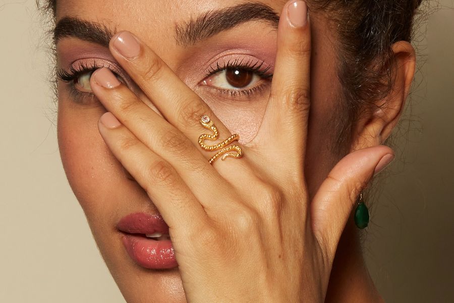 What Do Snake and Serpent Jewelry Symbolize?