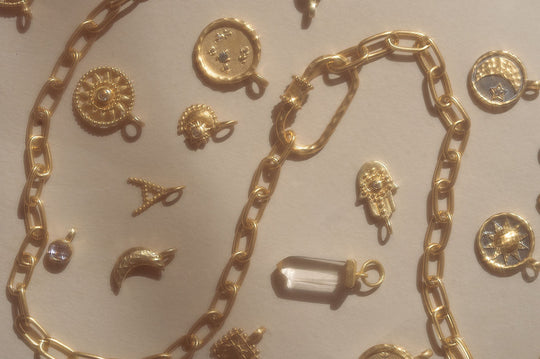 Choosing Charm Jewelry To Attract Positive Energy
