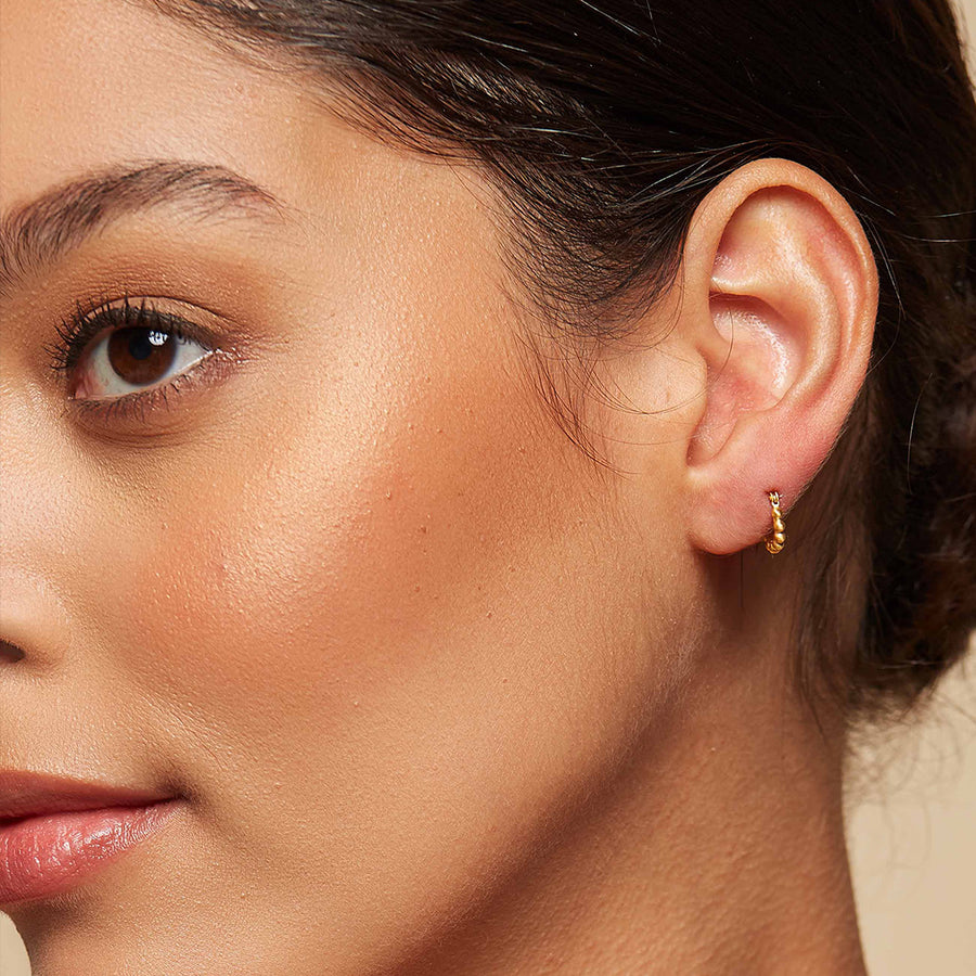 Simple Treasure Dot Hoop Gold Earrings